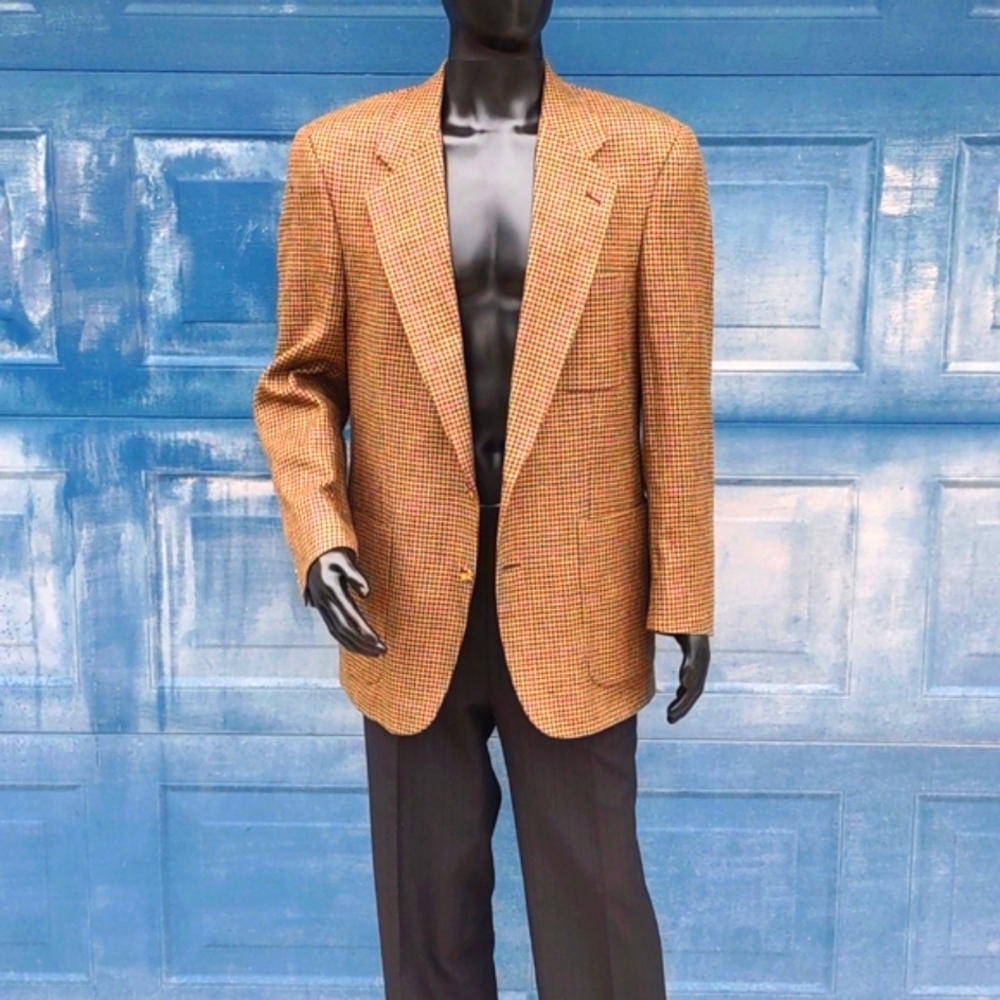 Burberry® MEN'S VINTAGE PURE SILK HERRINGBONE LUXURY BLAZER